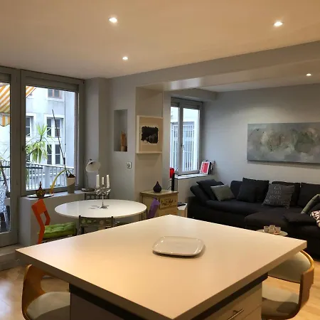 Apartment La Casa Victoria -stanislas Area -suite 65m2 Or Loft 75m2