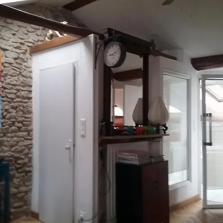 Apartment La Casa Victoria -stanislas Area -suite 65m2 Or Loft 75m2 Nancy